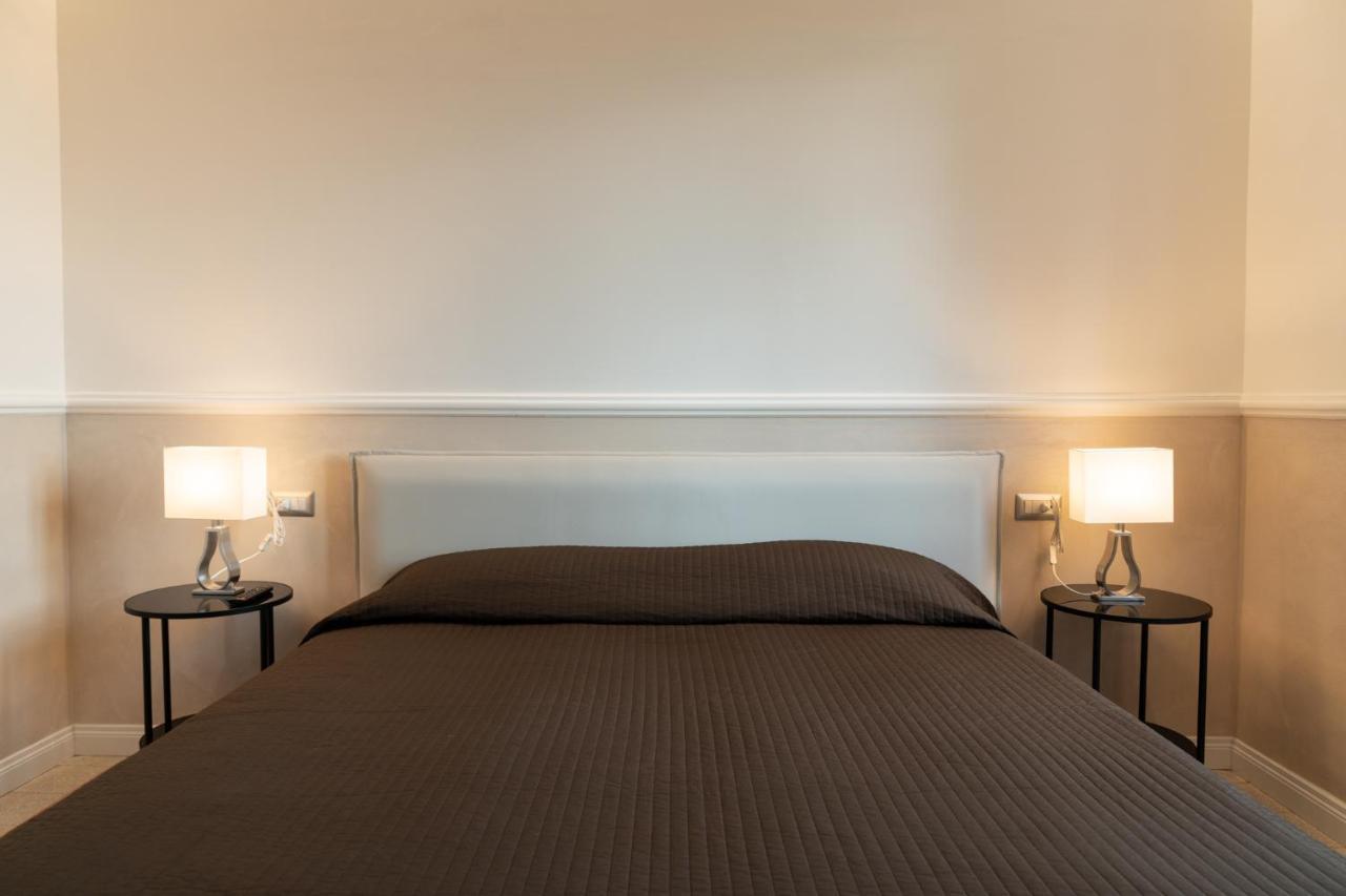 Residence Sferisterio Мачерата Екстериор снимка