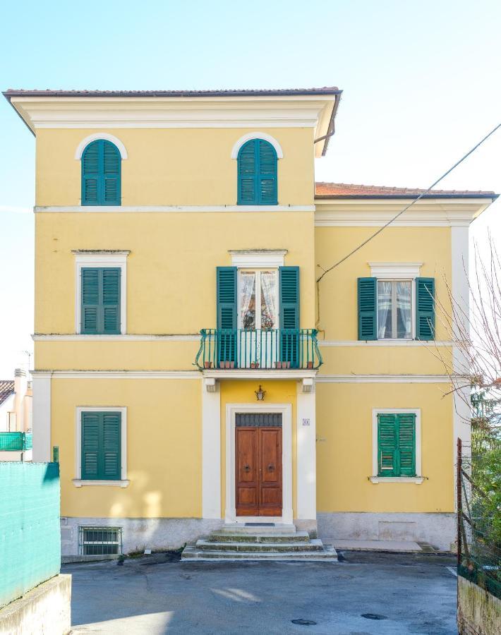 Residence Sferisterio Мачерата Екстериор снимка