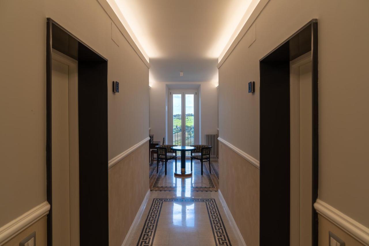 Residence Sferisterio Мачерата Екстериор снимка