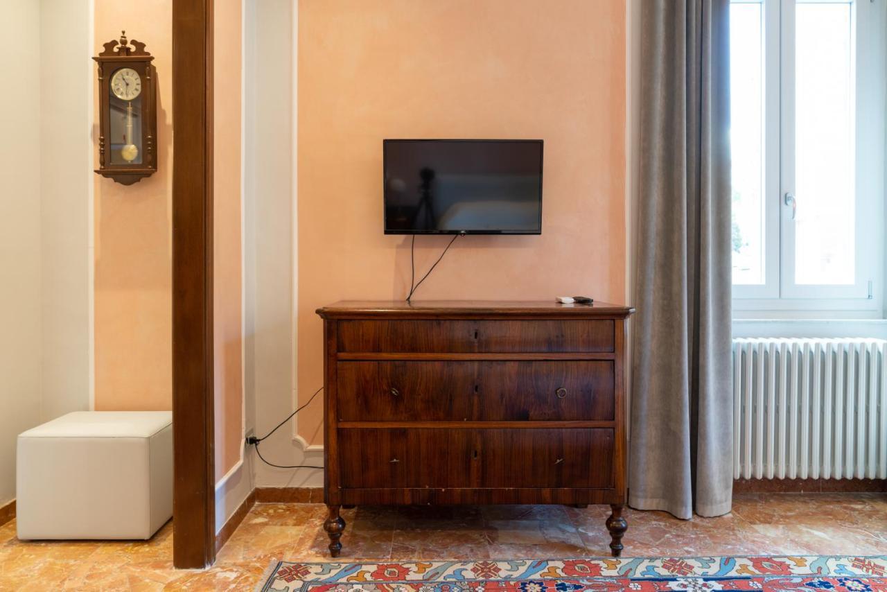 Residence Sferisterio Мачерата Екстериор снимка